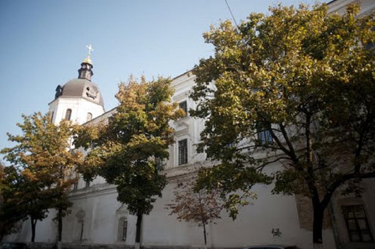 Podil Apart Near Poschtova Square History Center เคียฟ ภายนอก รูปภาพ